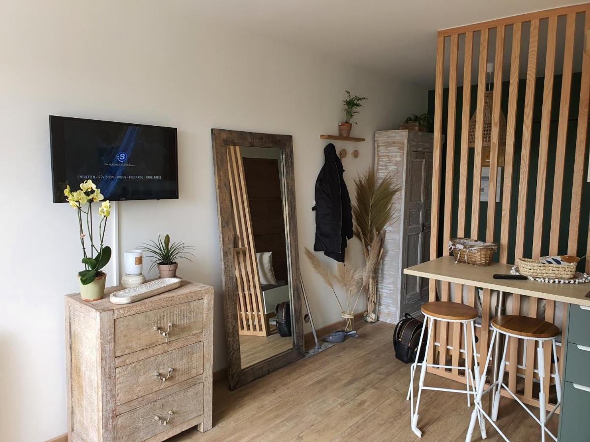 Joli Studio Cavalaire Extérieur photo